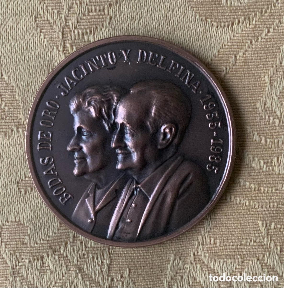 Coleccionismo: MONEDA COBRE CONMEMORATIVA DE BODAS DE ORO - Foto 4