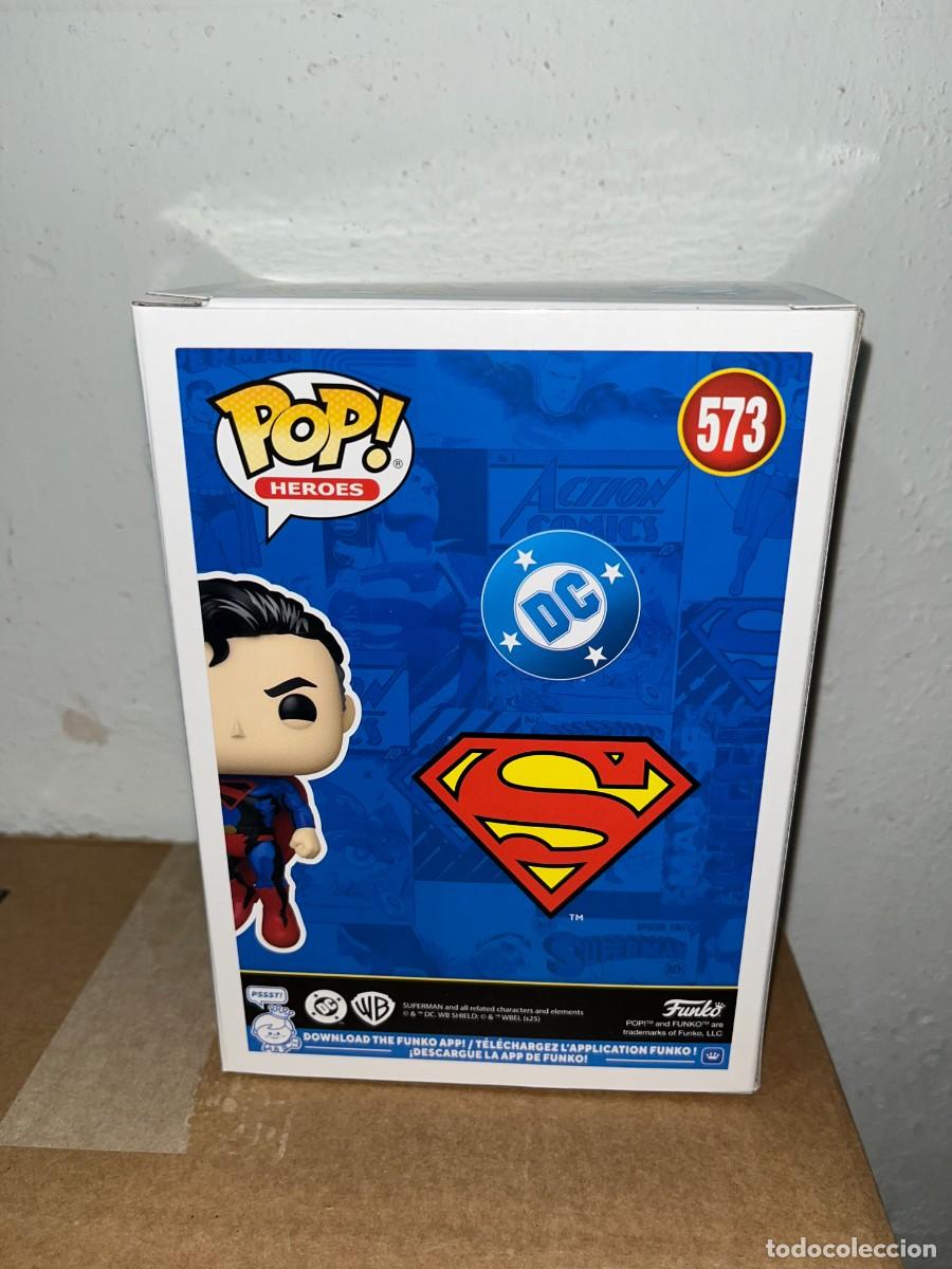Coleccionismo: Funko Pop Superman 573 Edici&oacute;n Limitada - Foto 4