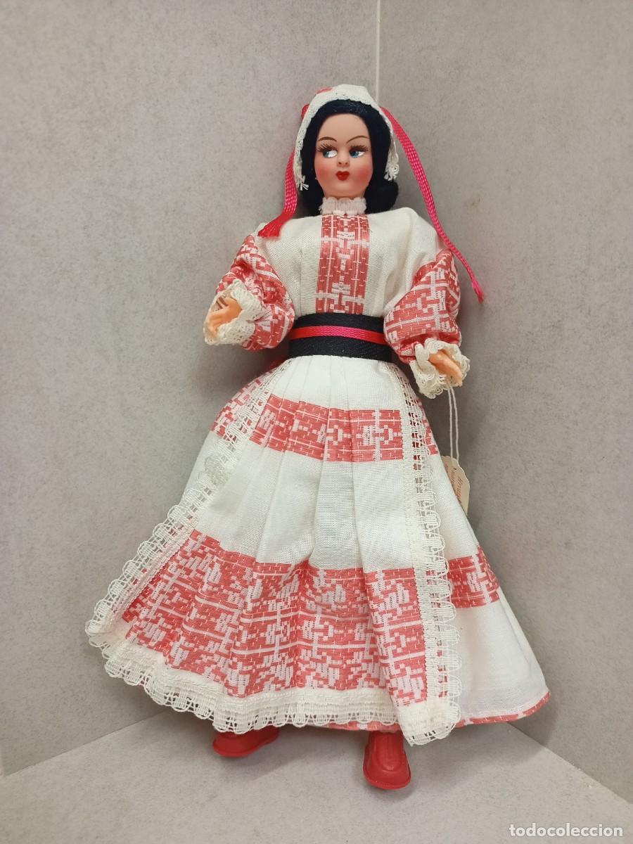Coleccionismo: Colecci&oacute;n de mu&ntilde;ecas con trajes regionales - Foto 22