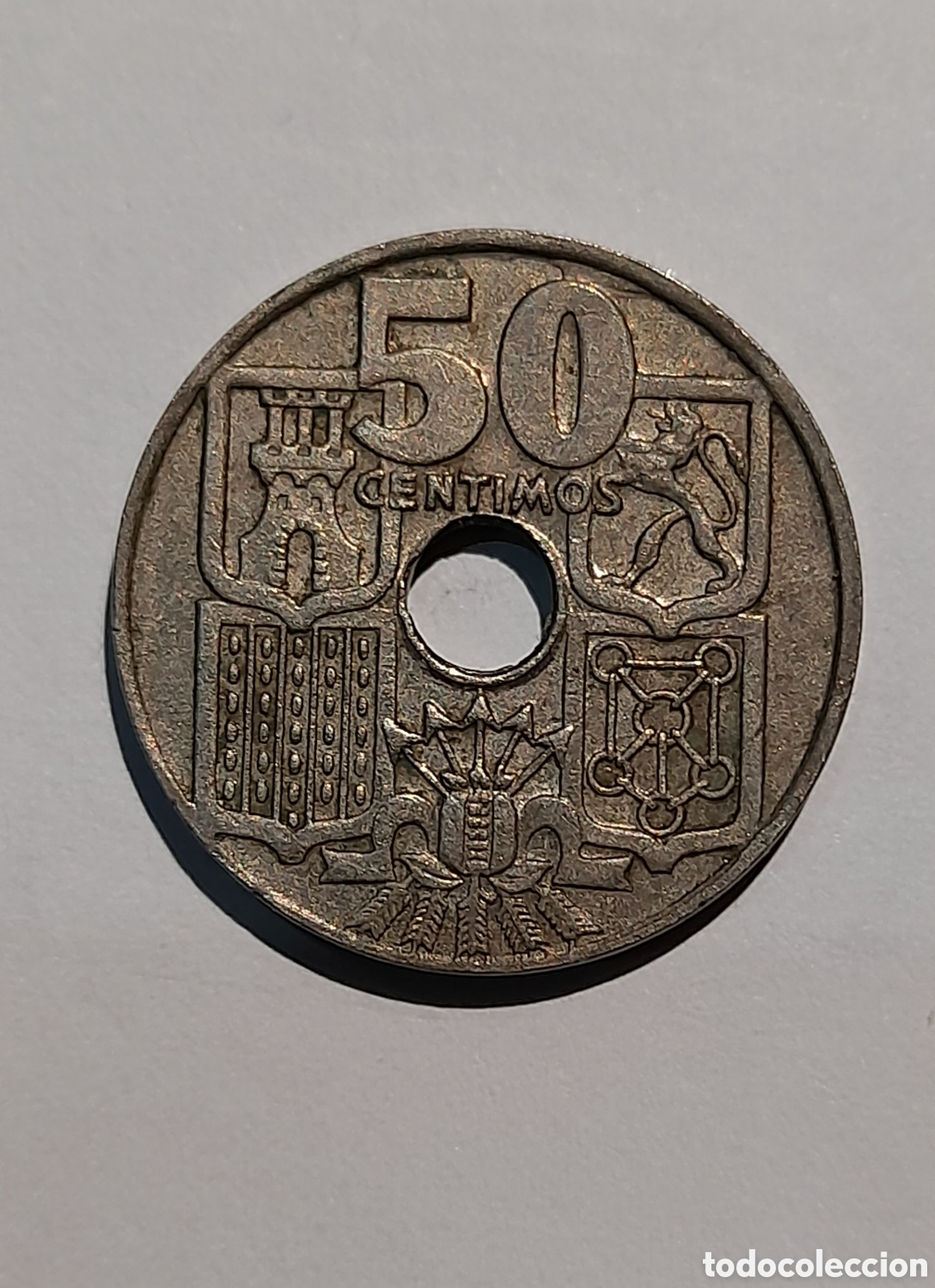 Coleccionismo: 50 C&eacute;ntimos Franco 1949 *19 *62 con error. M&aacute;s Monedas Antiguas en mi perfil.