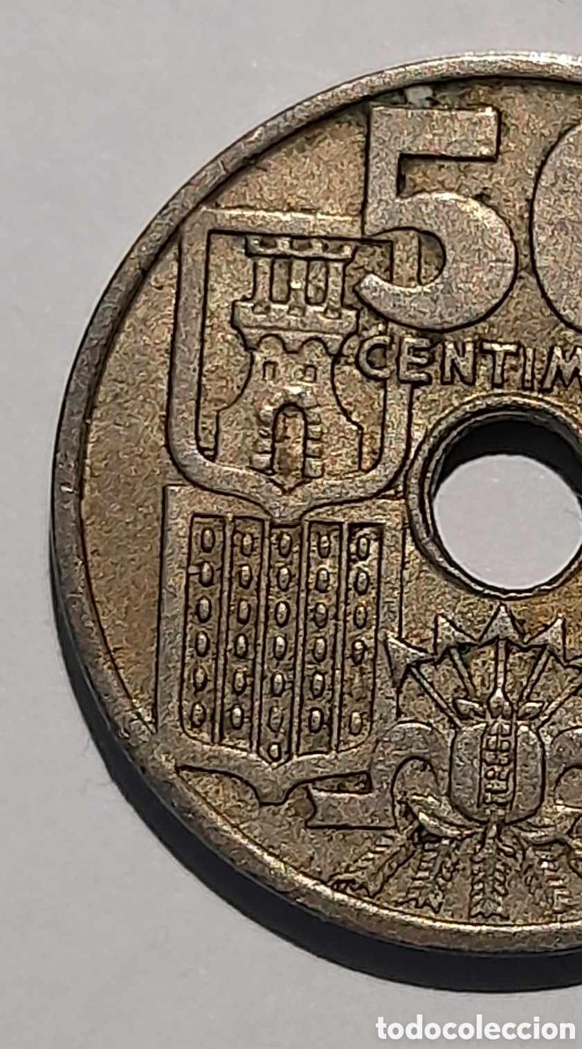 Coleccionismo: 50 C&eacute;ntimos 1949 *19 *51 con error ( Exceso de Metal)