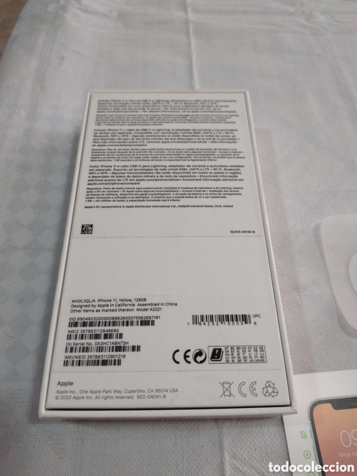 Coleccionismo: Cajas y papeles del iPhone 11 y Airpods - Foto 3