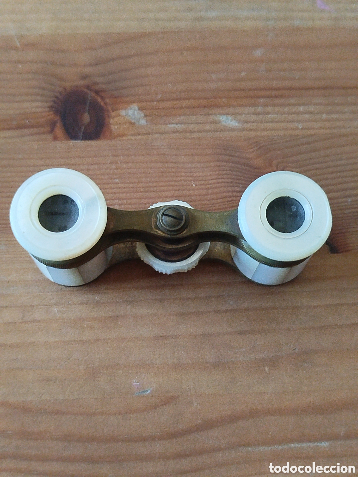 Coleccionismo: Prism&aacute;ticos de nacar. 9 x4 cm - Foto 2