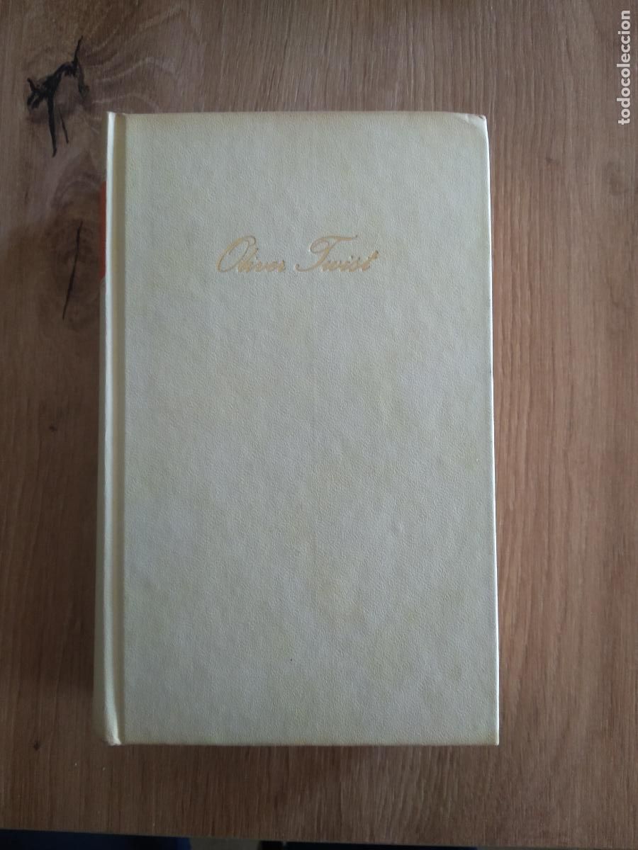 Coleccionismo: LIBRO OLIVER TWIST CHARLES DICKENS - Foto 1