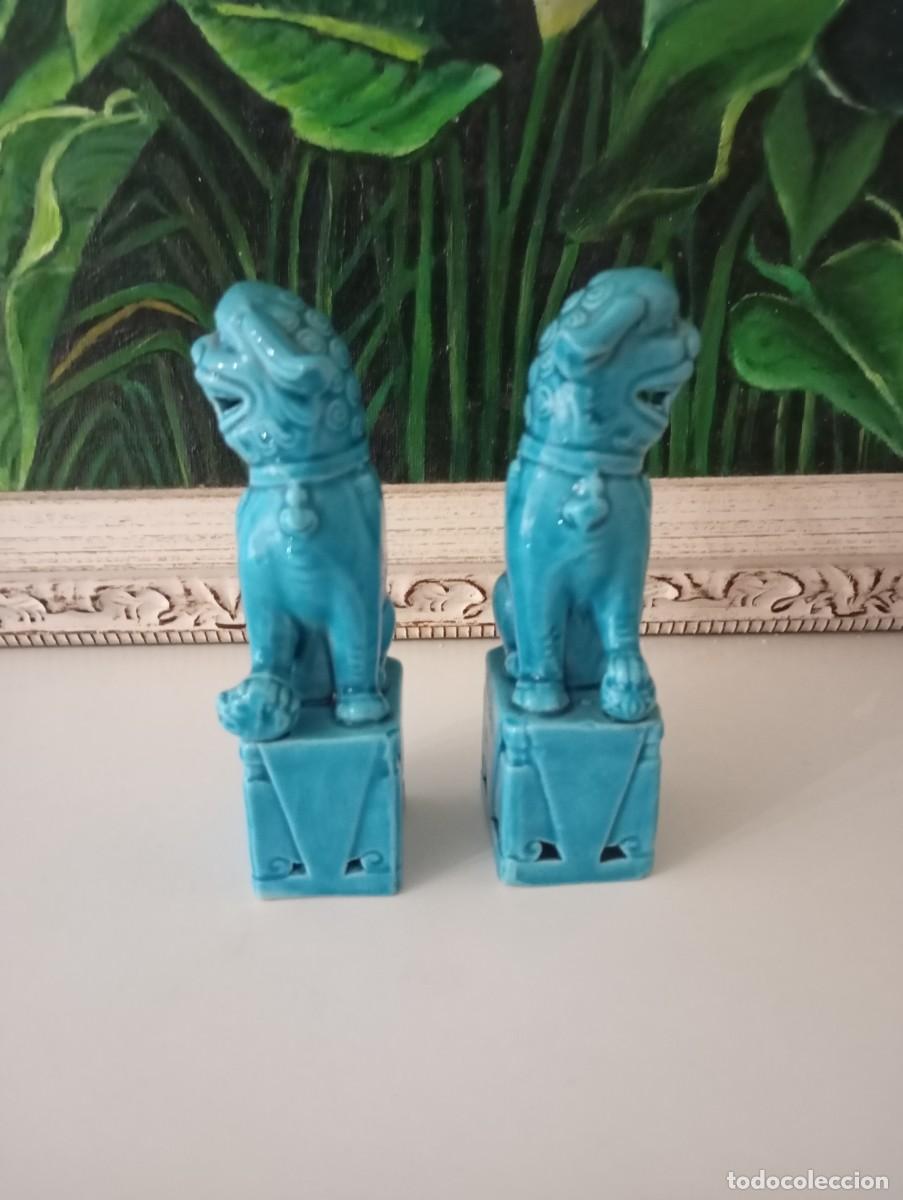 Coleccionismo: Figuras de perros foo azules turquesa. - Foto 2