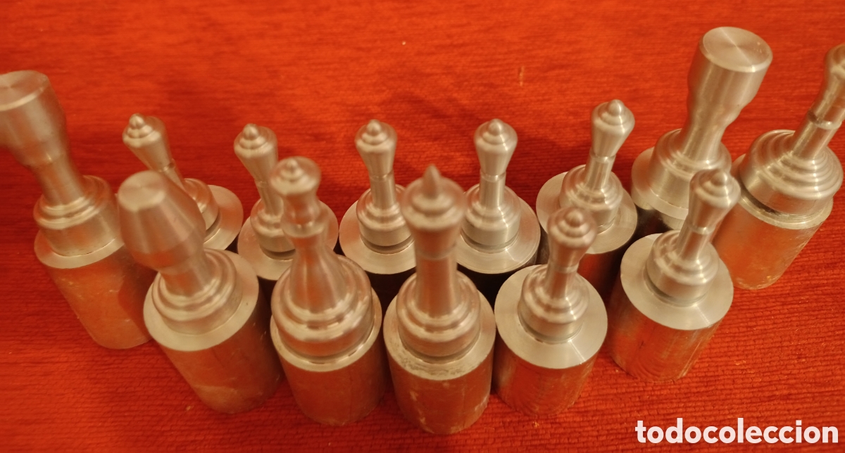 Coleccionismo: 15 FIGURAS DE AJEDREZ TORNEADAS EN ALUMINIO - Foto 4