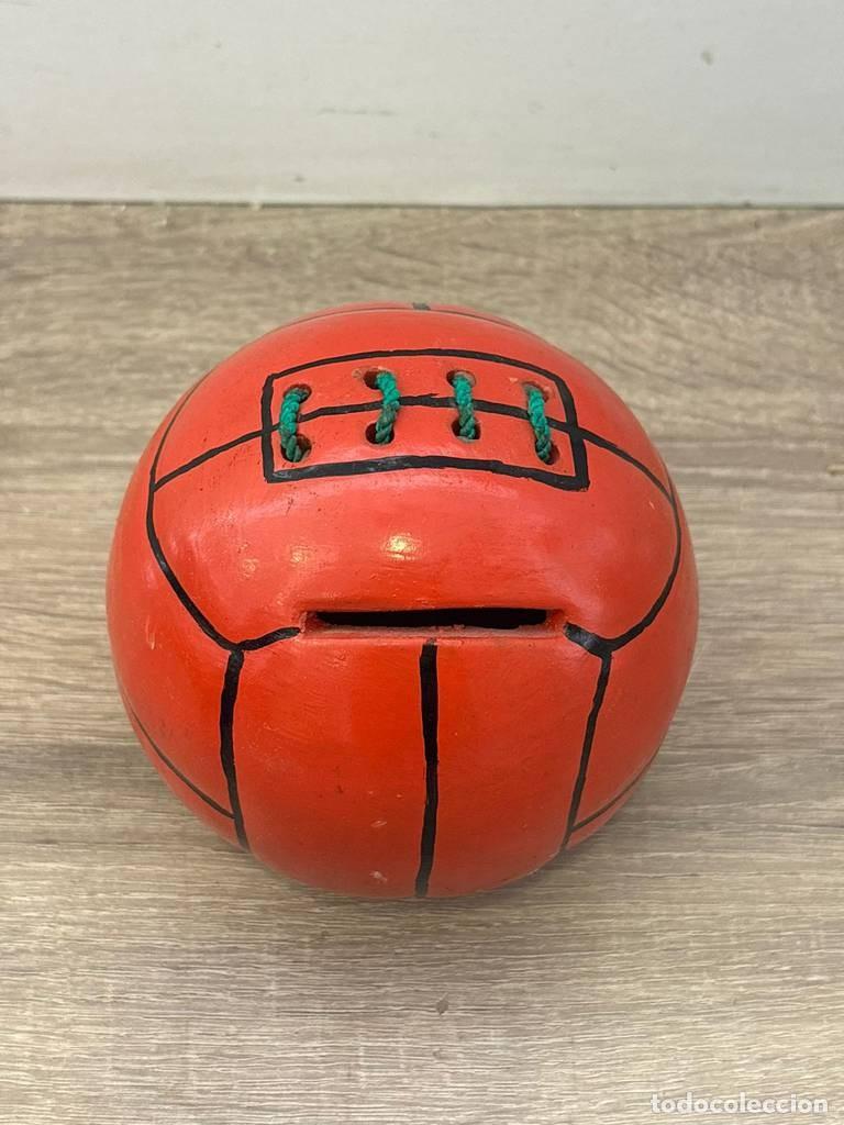 Coleccionismo: HUCHA DE BAL&Oacute;N...... - Foto 3