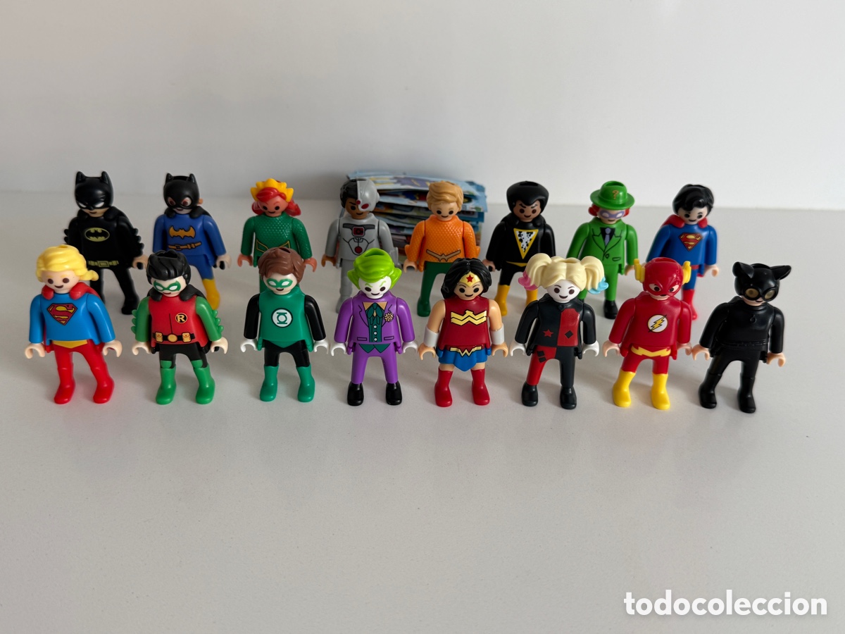 Coleccionismo: Colecci&oacute;n completa Kinder DC - Foto 1