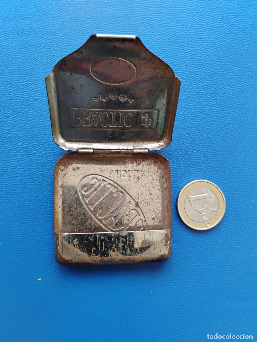 Coleccionismo: FUNDA METALICA PARA PAPEL DE FUMAR - PRACTIC - Foto 3
