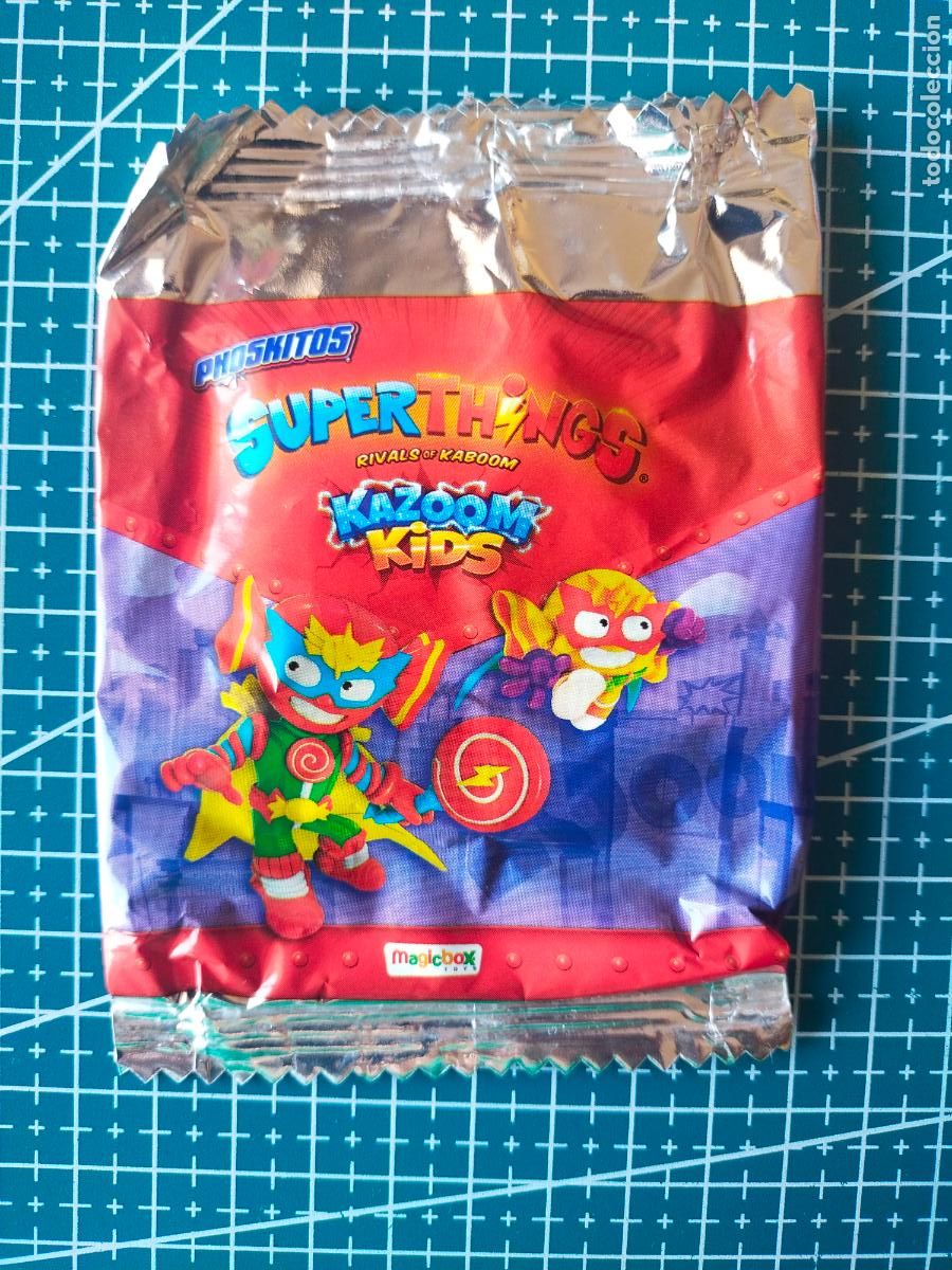 Collecting: ENVOLTORIO/EMBALAJE METALICO PHOSKITOS SUPERTHINGS RIVALS OF KABOOM KAZOOM KIDS - FONDO VIOLETA