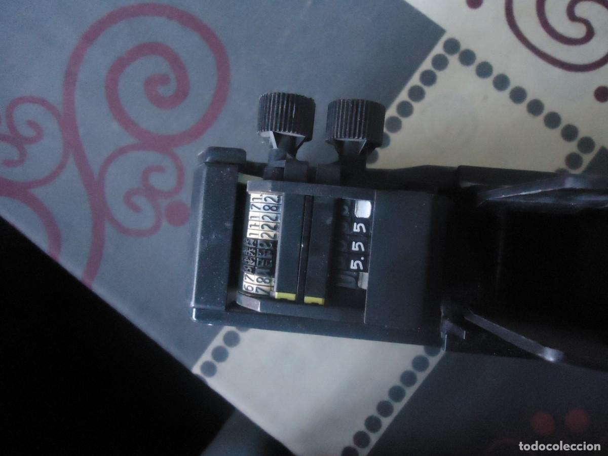 Coleccionismo: MAQUINA DE ETIQUETAR METO - Foto 1