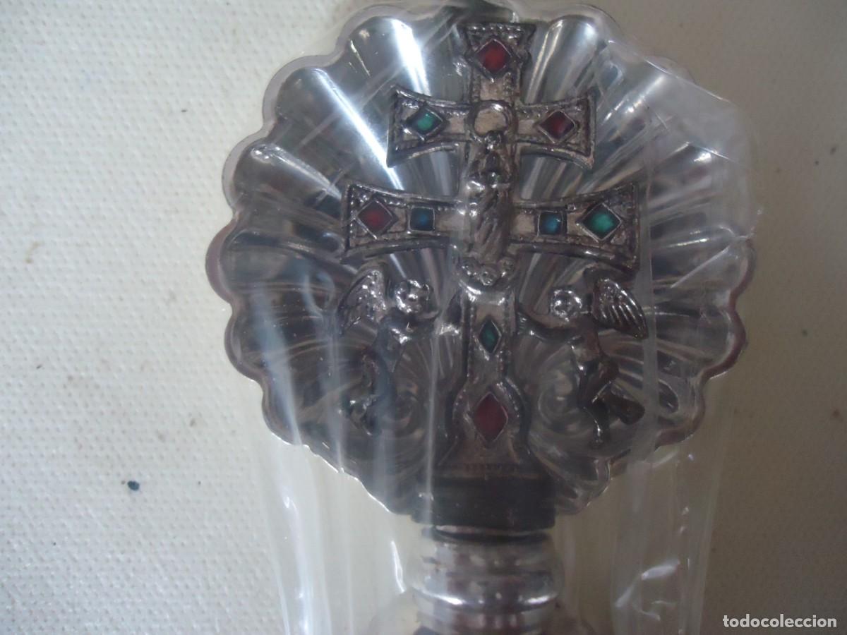 Coleccionismo: VIRGEN CON CAMPANILLA - Foto 1