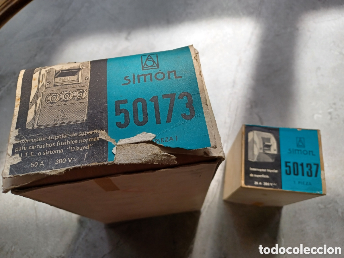 Coleccionismo: Interruptores Sim&oacute;n, tripolar y bipolar de superficie. - Foto 5
