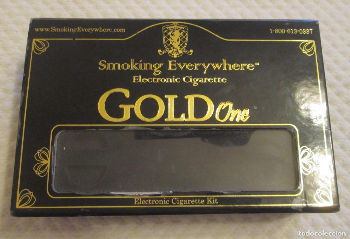 Coleccionismo: Antiguo kit de cigarrillo electr&oacute;nico Gold One. - Foto 1