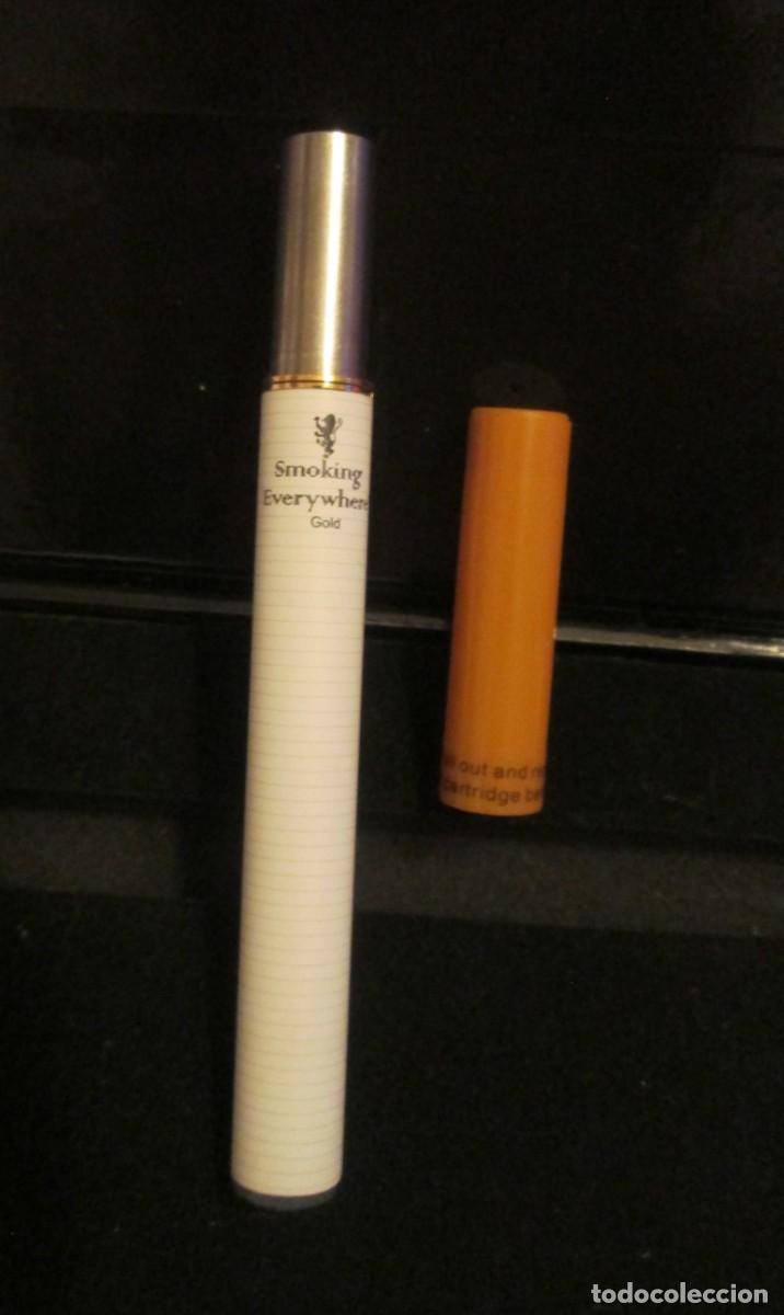 Coleccionismo: Antiguo kit de cigarrillo electr&oacute;nico Gold One. - Foto 5