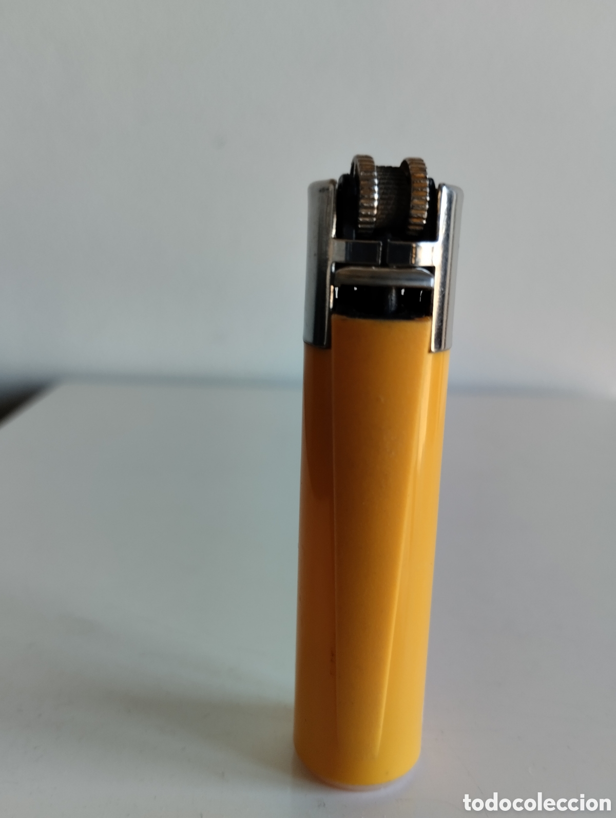 Coleccionismo: Clipper regulable Amarillo. Funcionando. ( Angel). - Foto 2