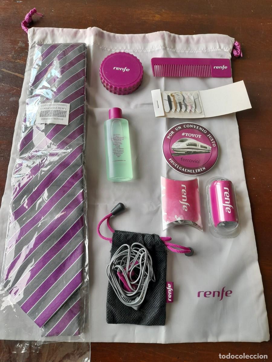 Coleccionismo: Lote de 10 amenites de Renfe bolsa de viaje, kit costura, colonia, auriculares, xapa huelga
