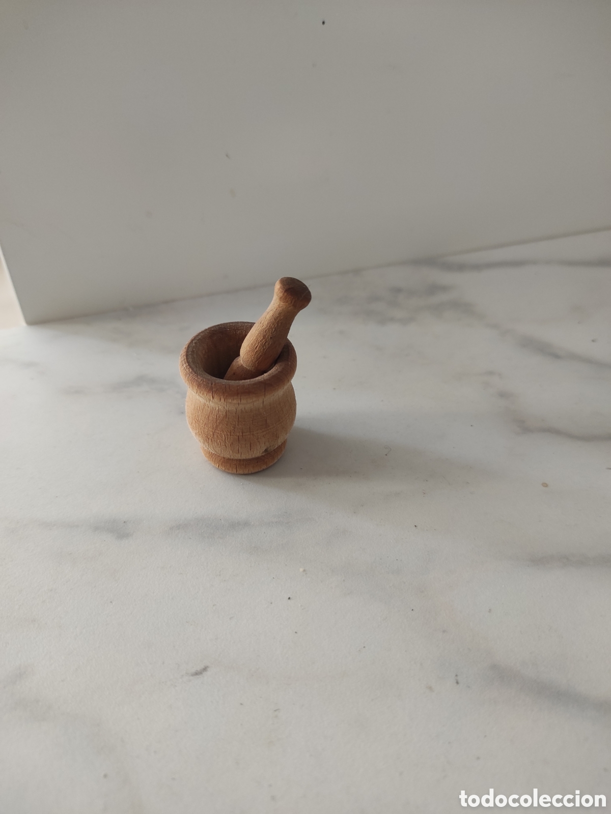 Coleccionismo: Mortero de madera casita de mu&ntilde;ecas - Foto 1