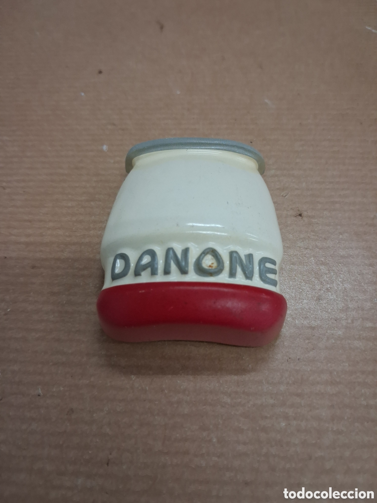 Coleccionismo: Iman de nevera danone - Foto 1