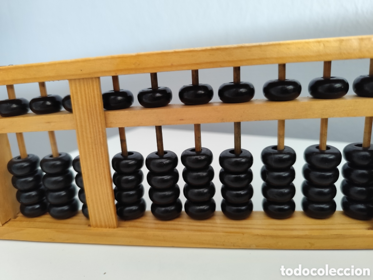 Coleccionismo: Bonito &Aacute;baco de madera - Foto 2