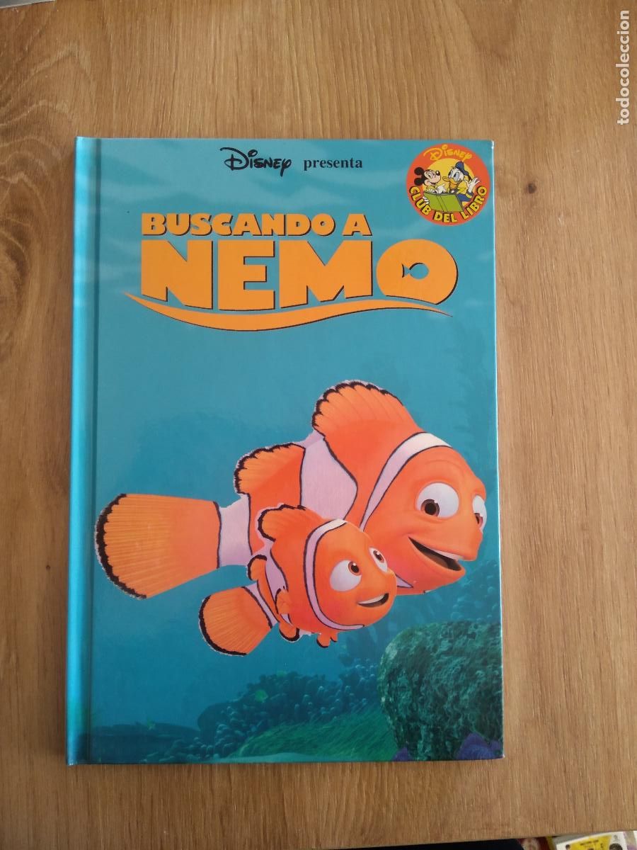 Coleccionismo: LIBRO BUSCANDO A NEMO DISNEY EDITORIAL SALVAT - Foto 1