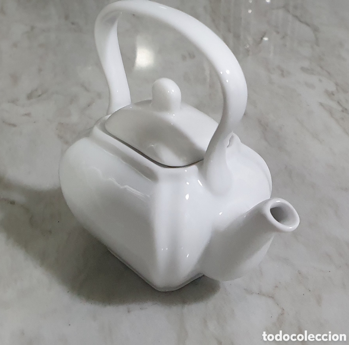 Coleccionismo: Minitetera blanca asa superior - Foto 3