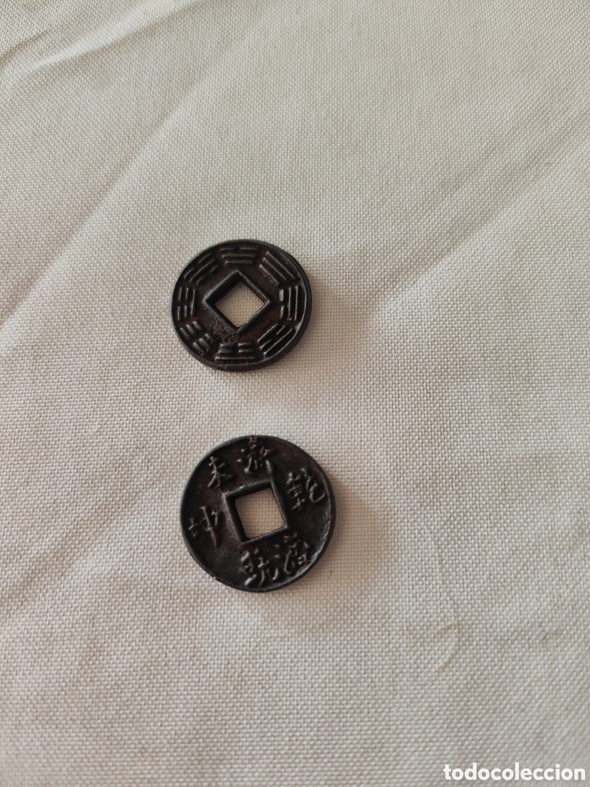 Coleccionismo: Pareja de Monedas chinas - Foto 2