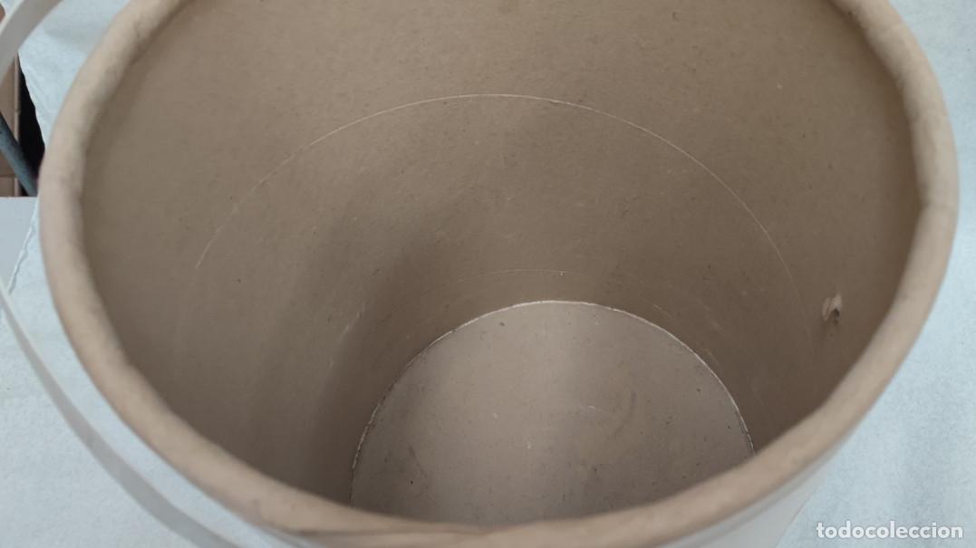 Coleccionismo: ANTIGUO TAMBOR DE DETERGENTE SKIP - Foto 3