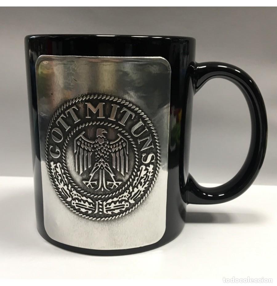 Colecionismo: Taza Wehrmacht Negra &ndash; Grabado &ldquo;Gott Mit Uns&rdquo;