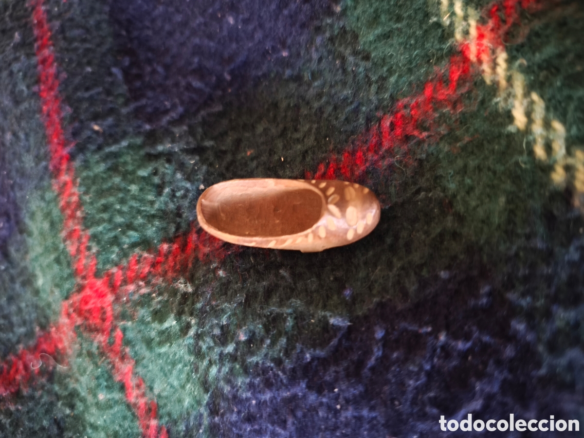 Coleccionismo: Colecci&oacute;n Zapatos en miniatura - Foto 6