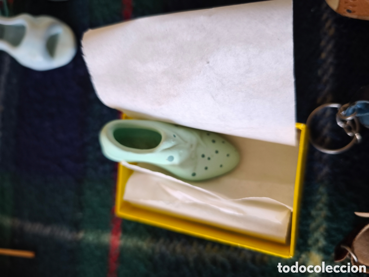 Coleccionismo: Colecci&oacute;n Zapatos en miniatura - Foto 9