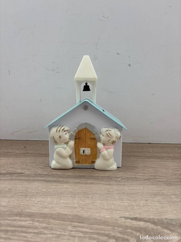 Coleccionismo: HUCHA CON FORMA DE IGLESIA - Foto 2