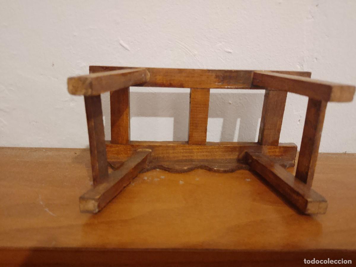Coleccionismo: MINIATURA CANTARERA DE MADERA - Foto 4