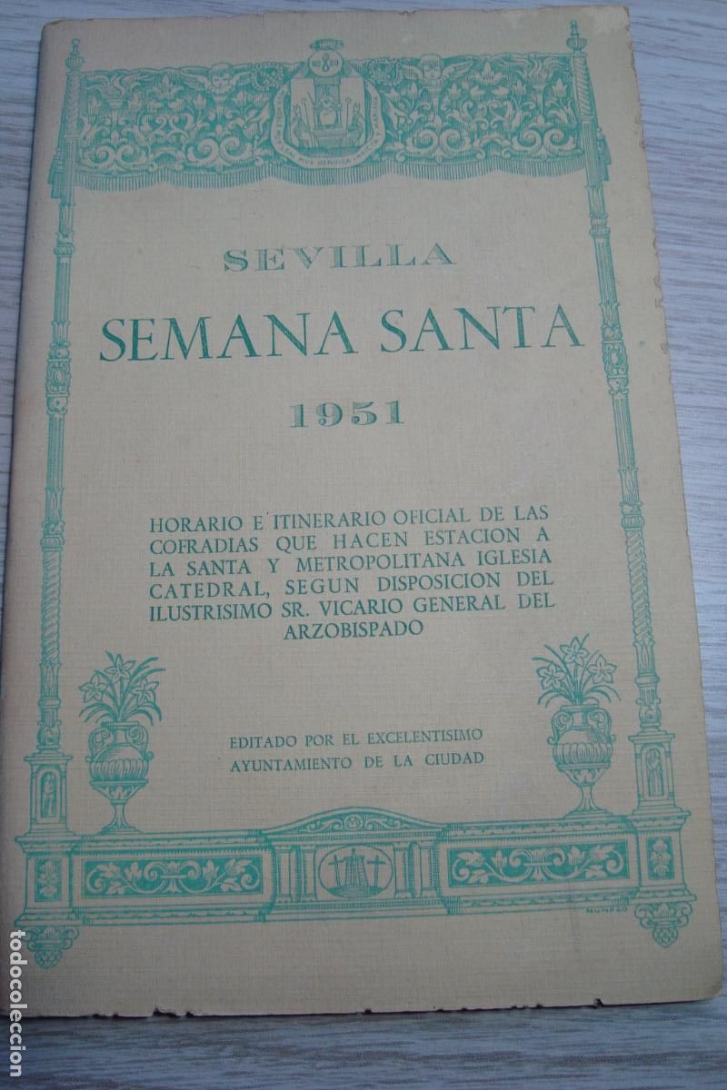 Coleccionismo: ANTIGUO PROGRAMA SEMANA SANTA SEVILLA 1951. EDITADO POR AYUNTAMIENTO.