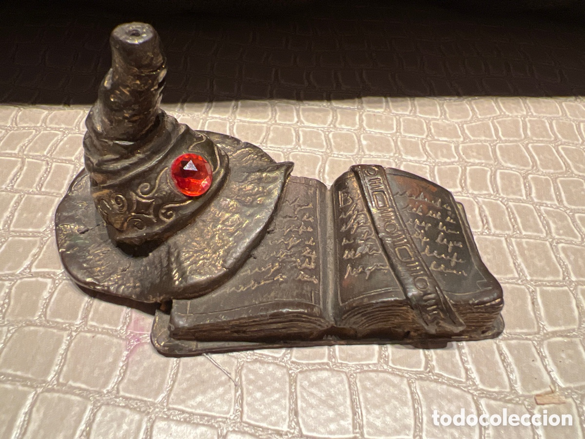 Collectionnisme: ORIGINAL SOPORTE QUEMADOR DE INCIENSO GORRO DE BRUJA Y LIBRO DE CONJUROS EN BRONCE