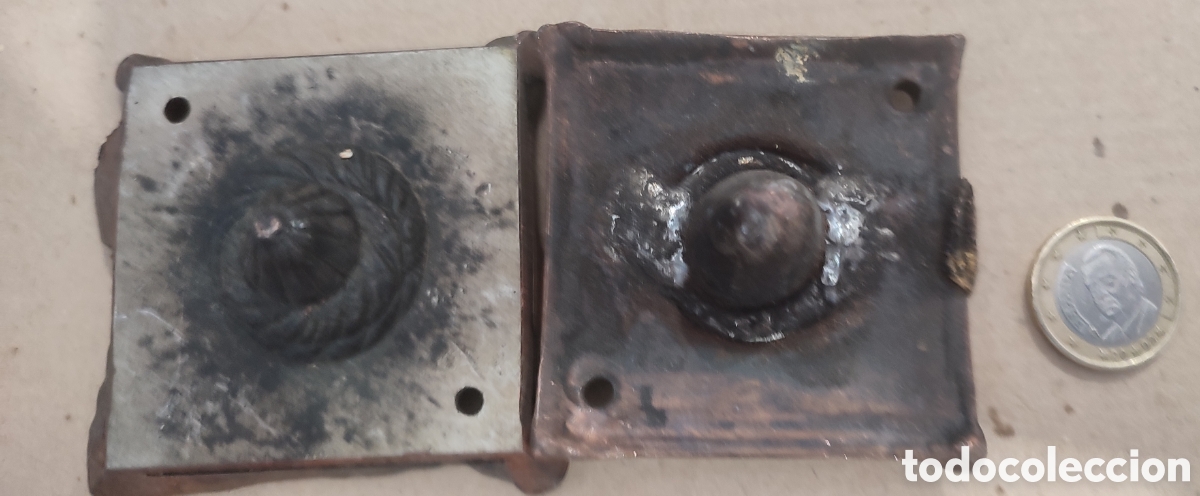 Coleccionismo: Troqueles antiguos para cascos de estilo nazar&iacute;, muy bonitos y curiosos