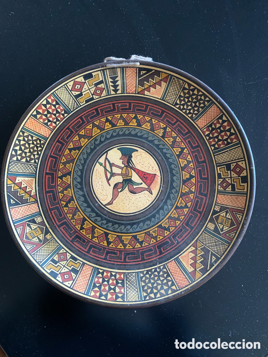 Collecting: Plato decorativo estilo Inca Per&uacute; 25 cm | Motivos &eacute;tnicos geom&eacute;tricos