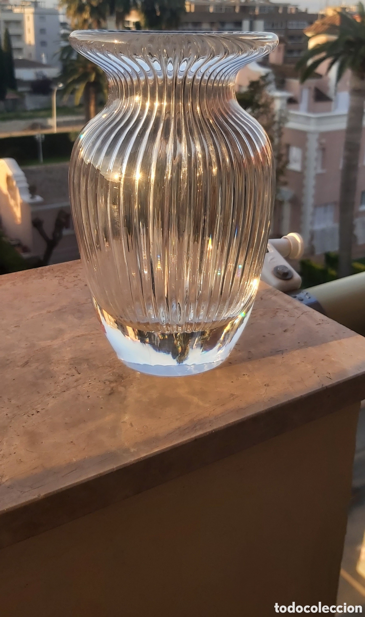 Collectionnisme: Jarr&oacute;n de Cristal de S&egrave;vres - Modelo Vintage Estriado (19 cm) 2.8 kg!!