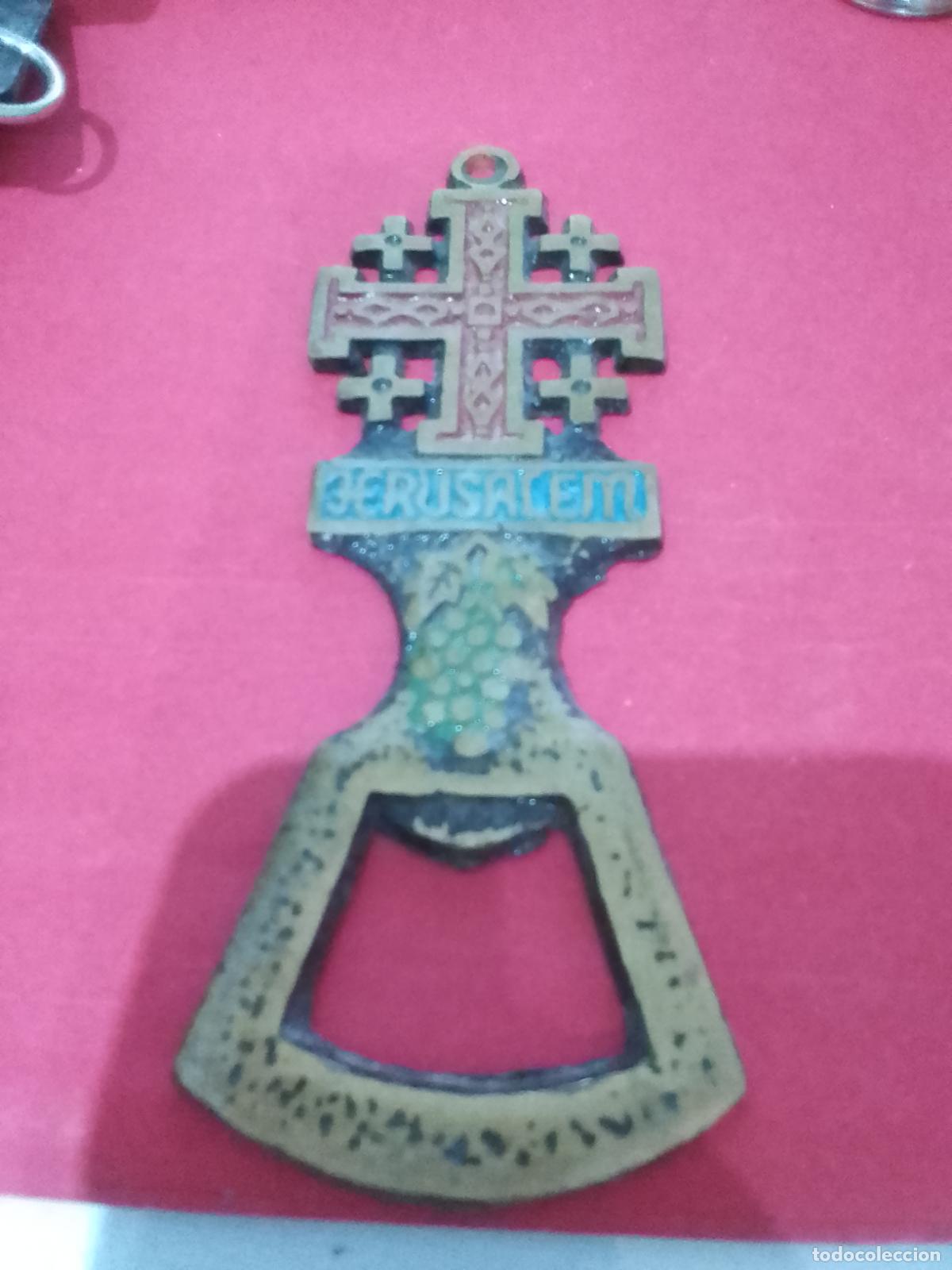 Coleccionismo: ABRIDOR DE BOTELLAS DECORATIVO