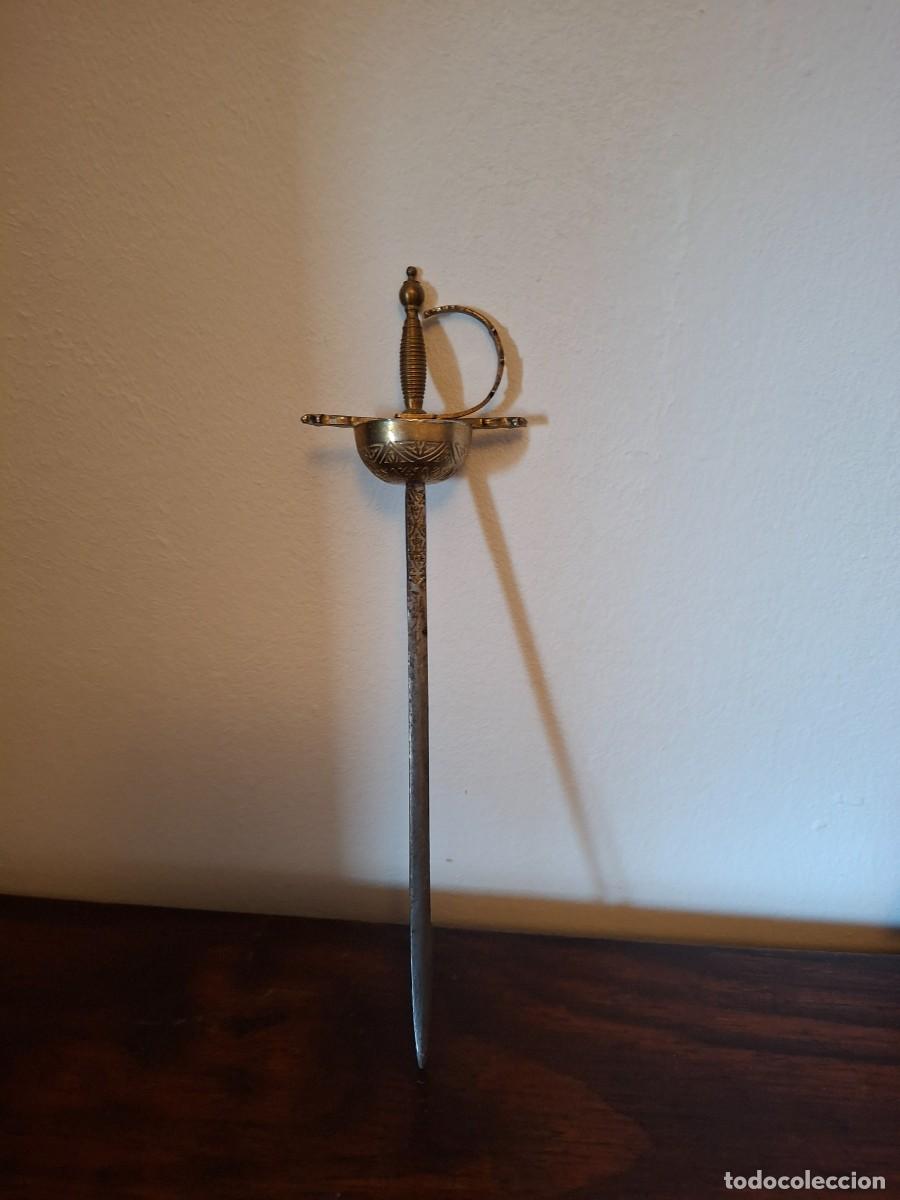 Coleccionismo: Abre cartas metal de espada