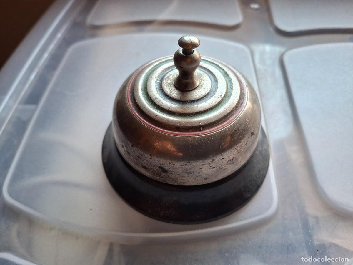 Coleccionismo: Timbre de bot&oacute;n y rompe nueces