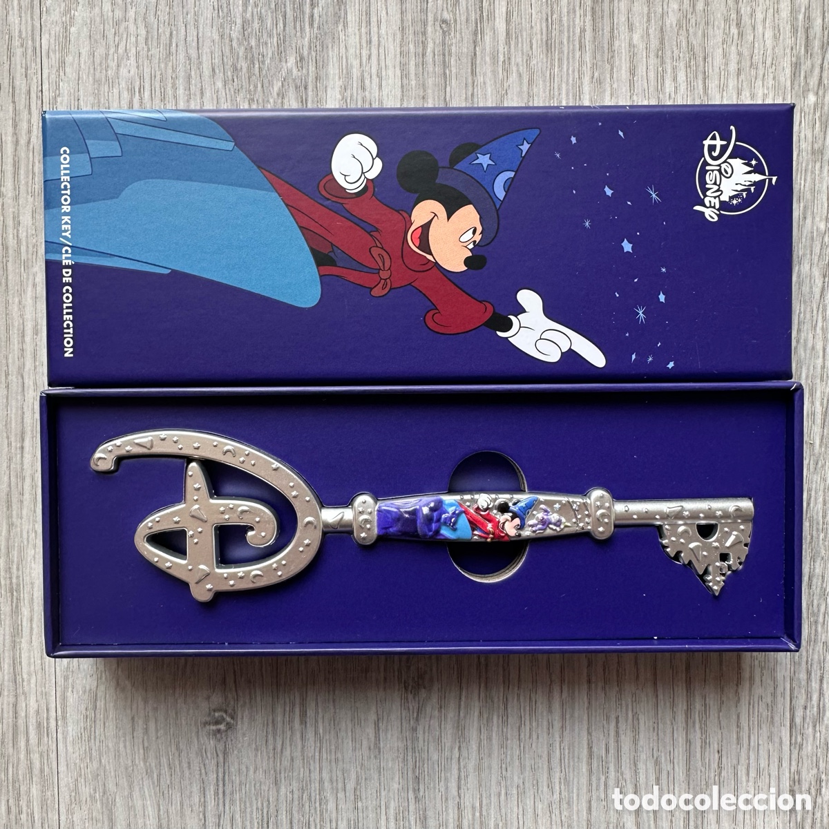 Collectionnisme: Llave coleccionable Fantas&iacute;a (3 de 12), Disney Store.