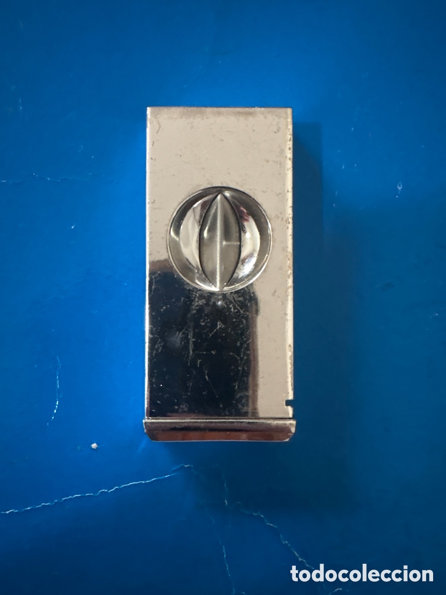 Coleccionismo: Antiguo cortapuros met&aacute;licos, cora puros (A15)