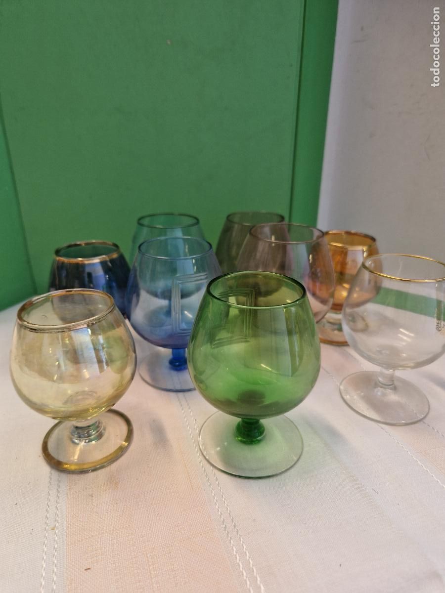 Coleccionismo: BONITO LOTE DE COPAS DE COLORES.