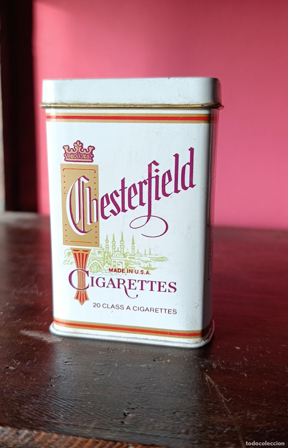Coleccionismo: PITILLERA METALICA PARA TABACO. CIGARROS. CHESTERFIELD
