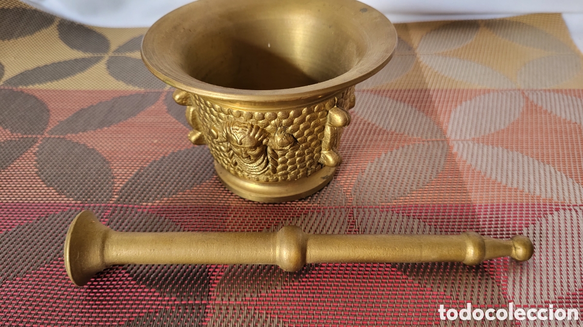 Coleccionismo: Antiguo mortero bronce