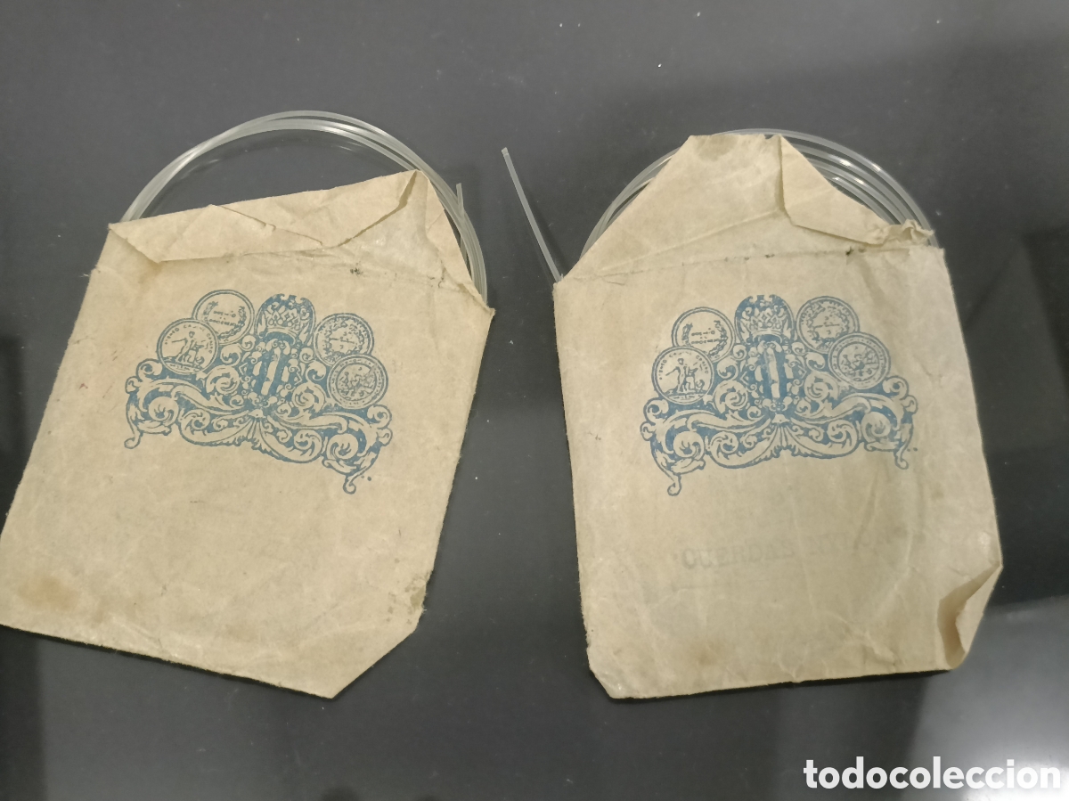 Coleccionismo: Vintage a&ntilde;os 70 80 dos cuerdas de Guitarra