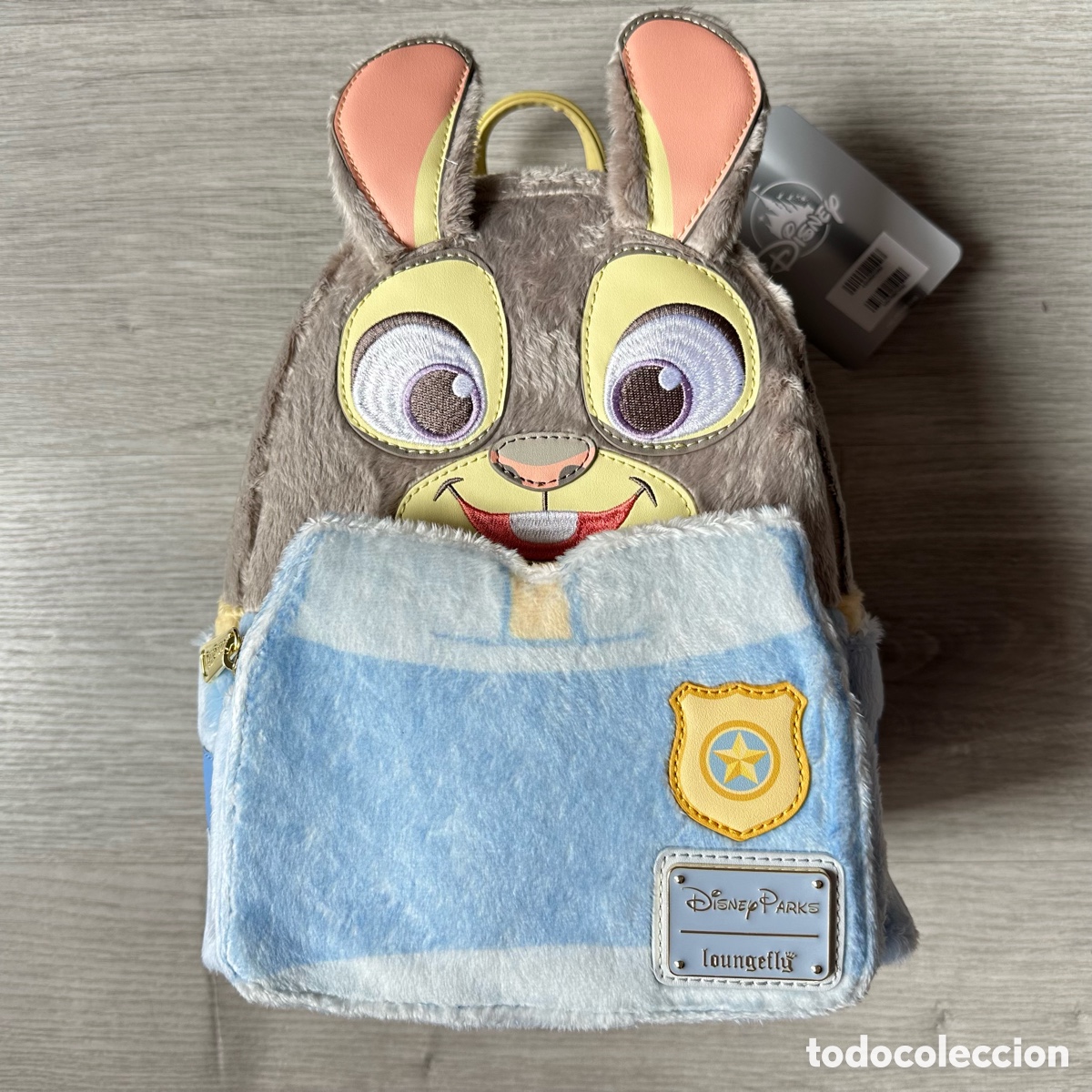 Coleccionismo: Loungefly, minimochila pastel Judy Hopps, Zootr&oacute;polis, Disney Store.