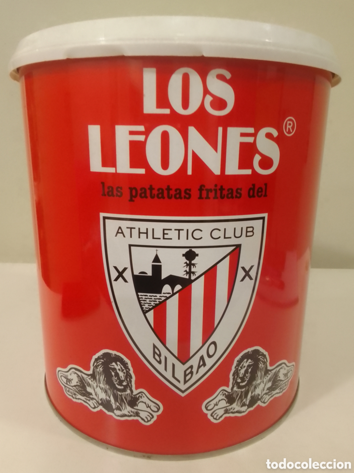 Coleccionismo: Cubo met&aacute;lico vac&iacute;o Patatas Fritas Los Leones Athletic Club Bilbao.
