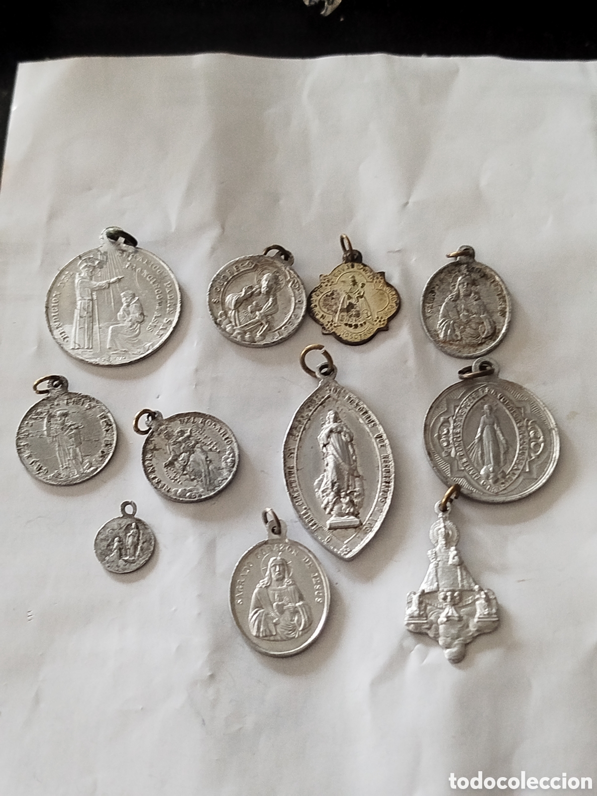Medallas varias de aluminio